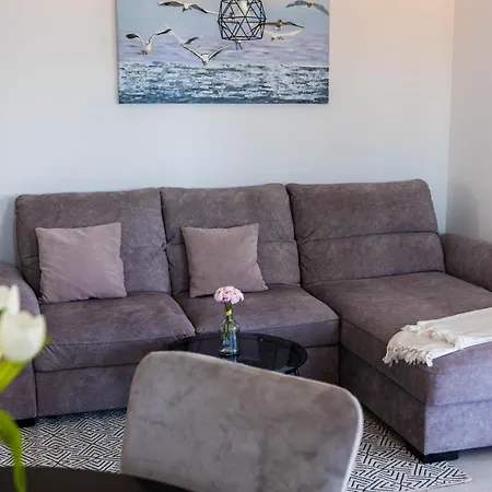 Rising Sun, Апартаменты Ражанац