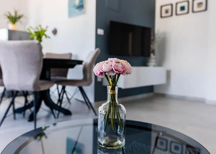 Rising Sun, Апартаменты *