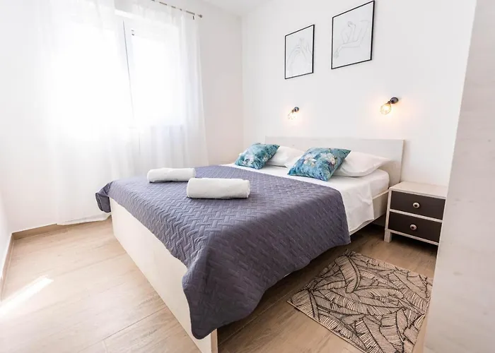 Rising Sun, * Ражанац