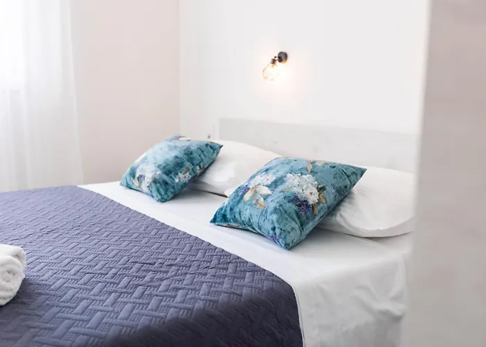 Rising Sun, * Ражанац