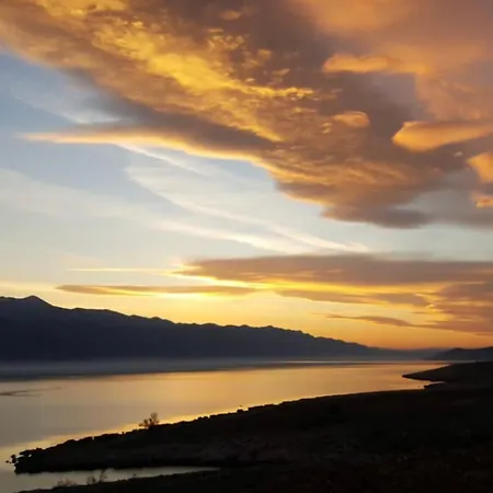 Apartment Rising Sun, *